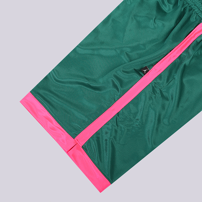 мужские зеленые шорты Jordan Franchise Shimmer Shorts AJ1122-340 - цена, описание, фото 3